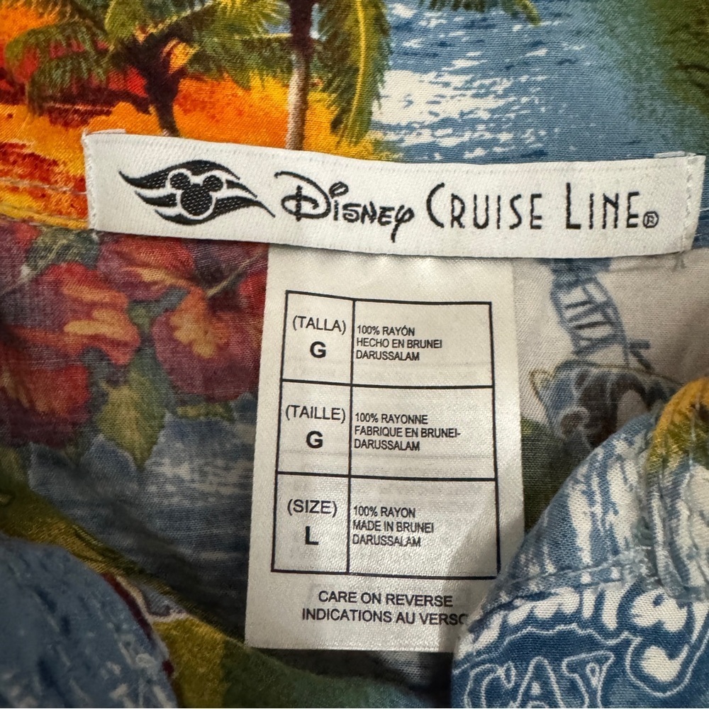Disneyland Cruise Line Castaway Cay Button Up Shirt Size Large Women - Picture 8 of 8